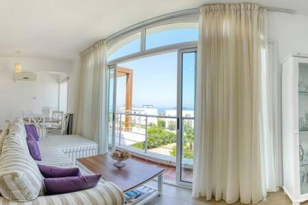 Joya Cyprus Mermaid Penthouse Apartment Agios Amvrosios  Экстерьер фото